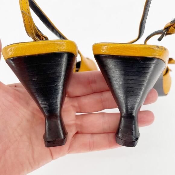 Vintage Prada Mustard Yellow Pointed Toe Bow Detail Slingback Heel size IT 39 - Picture 10 of 13